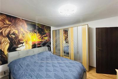 Apartament cu 3 camere decomandat în Turnișor - 12
