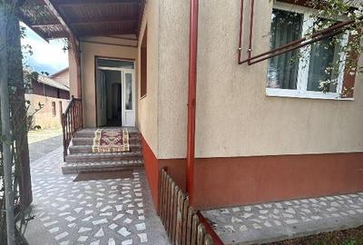 Casa de inchiriat, zona HOREA, Floresti - 24