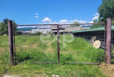 Teren de 2414 mp, în Domnești - 1