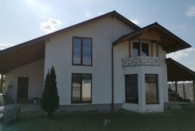 Casa de vanzare Clucereasa Arges super pret $$$ - 1