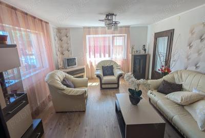 Apartament cu 3 camere decomandat în Bonțești - 4