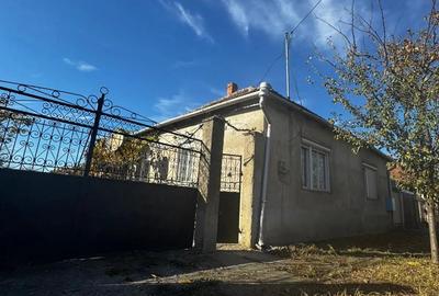 Casa cu 4 camere, disponibila cu avans si rate lunare, in zona foarte buna, cu teren de 2320 mp - 2