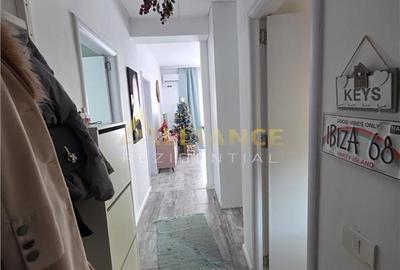 Duplex cu 3 camere cu Canalizare în Central - 4