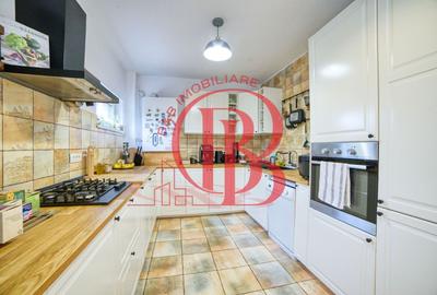 Casa complet mobilata 5 camere 3 bai curte generoasa - 11