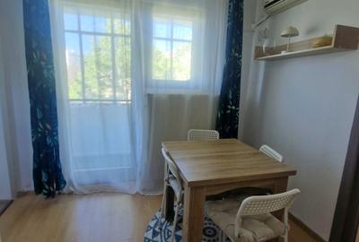 Apartament cu 2 camere nedecomandat, mobilat în Circumvalațiunii - 8