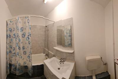 Garsonieră, 2 balcoane, vedere panoramica, decomandata, zona 13 Septembrie - 8