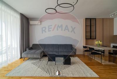 Apartament cu 2 camere semidecomandat, mobilat în Băneasa