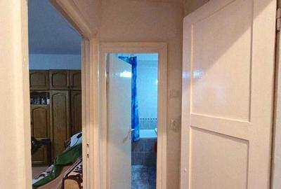 Ap 1 cam de vanzare str Cazaban, cart. Iosia - 1