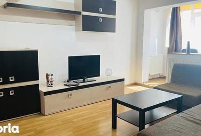 Apartament cu 2 camere în Independenței