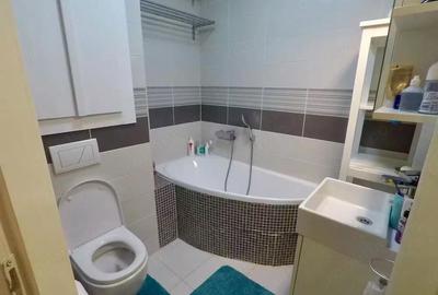 Apartament cu 2 camere semidecomandat în Aradului