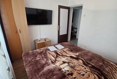 Apartament cu 3 camere semidecomandat în Bicaz - 3