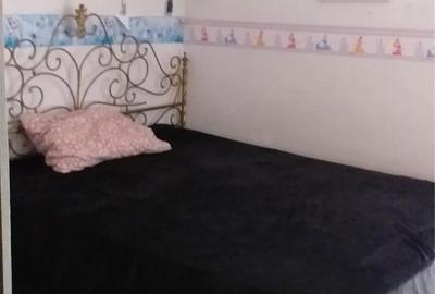 Casă cu Teren 400 Mp în Central - 2