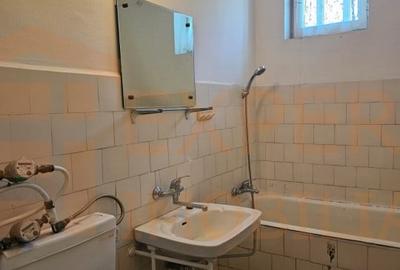 Apartament 2 camere de vanzare - zona Abator - 5