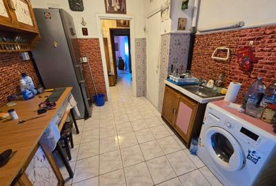 Galata 3 camere decomandat cod oferta: 159080 Galata 3 camere decomandat cod oferta: 159080 - 7