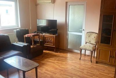 Apartament cu 3 camere semidecomandat în Central - 4