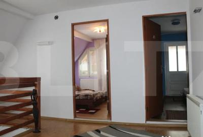 Casă cu 7 camere cu Teren 1580 Mp în Central - 3