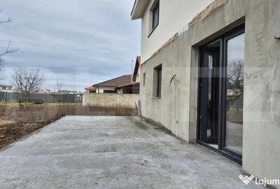 Casă cu 4 camere cu Teren 960 Mp în Lazuri - 3