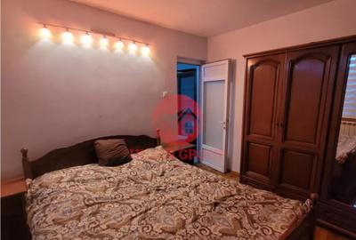Apartament cu 4 camere decomandat, mobilat în Trocadero - 1