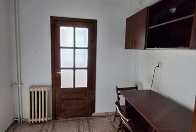 Apartament cu 2 camere decomandat în Brazda lui Novac - 3