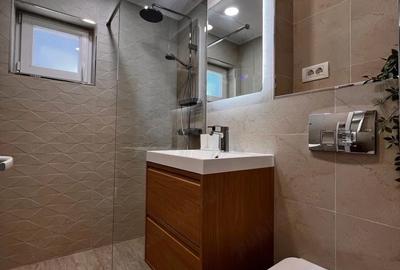 Apartament cu 3 camere decomandat în Piața Nouă - 3