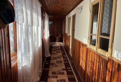 Casă cu 2 camere decomandat în Poiana - 6