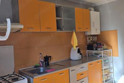 Casă cu Teren 270 Mp în Cățelu - 2