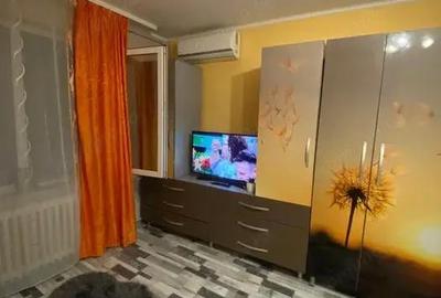 Garsonieră decomandată, mobilată în Complex Studențesc - 2