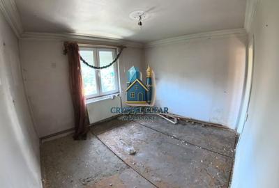 Apartament cu 4 camere decomandat în Dâmbu Pietros - 7
