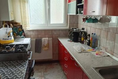 Apartament cu 2 camere semidecomandat în Malu Roșu