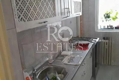 Apartament 3 camere vanzare Prelungirea Ghencea colt Strada Brasov - 2