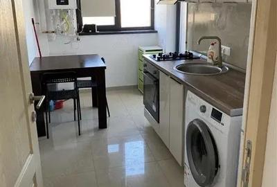 Garsonieră decomandată în Km 5 - 2