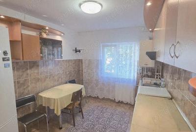 Inchiriez apartament zona Marasti - 1