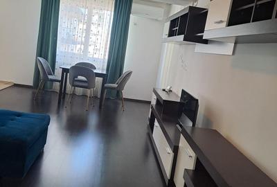Apartament cu 3 camere decomandat, mobilat în Sebastian