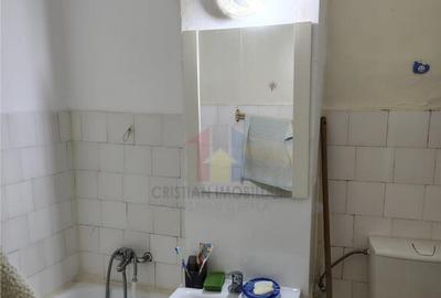 1 camera Mobilat si Utilat, etaj 1, Dorobanti- Plantelor - 1