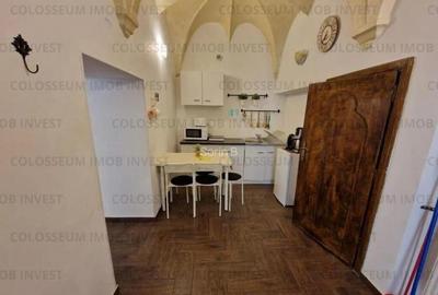 Apartament cu 2 camere, decomandat - zona Centru Istoric. Apartament cu 2 camere, decomandat - zona Centru Istoric. - 9