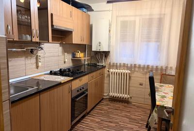 Apartament cu 2 camere semidecomandat în Cetate - 1