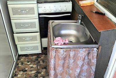 Garsonieră decomandată în Central