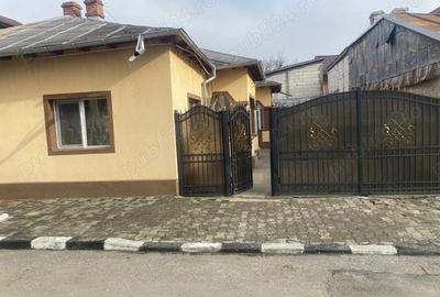 Casă cu 3 camere în Central - 3