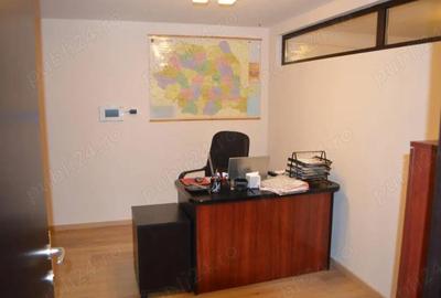 Apartament cu 4 camere decomandat în Central - 6