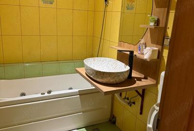 Vand apartament cu 3 camera - 2