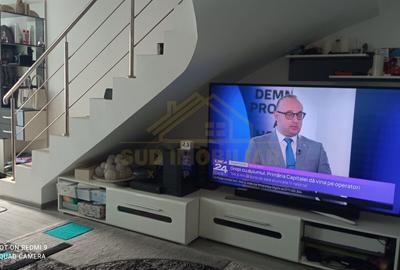 Duplex cu 5 camere cu Canalizare în Central - 23