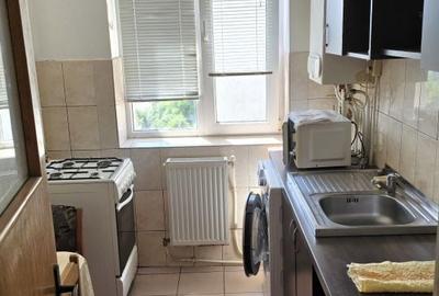 Apartament cu 2 camere decomandat în Central - 3