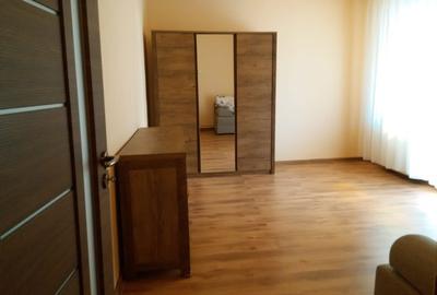 Apartament cu 2 camere decomandat în Tudor