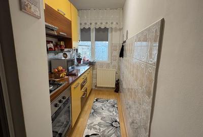 Apartament cu 2 camere decomandat în Câlnic - 3