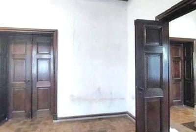 Casă cu 10 camere cu Canalizare în Dacia - 5