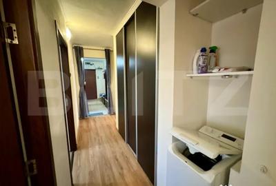 Apartament cu 4 camere semidecomandat în Central - 1