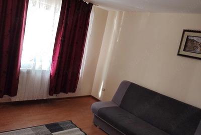 Garsonieră decomandată în Central - 4