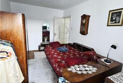 CIRCUMVALATIUNII - 3 CAMERE - DEBARA - CENTRALA PROPRIE - 3