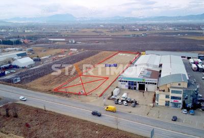 Teren intravilan DN 13 pretabil activitati comerciale - 1