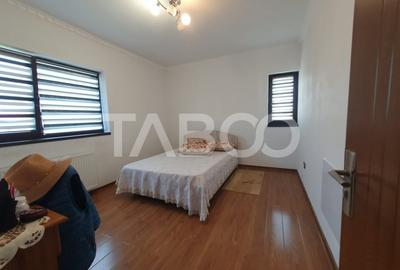 Casa 5 camere 3 bai 2 terase garaj magazie de vanzare 180 mp utili - 6